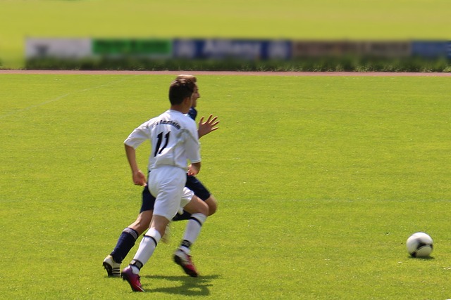 埃及媒体：有沙特俱乐部为萨拉赫开出薪资超过C罗的报价