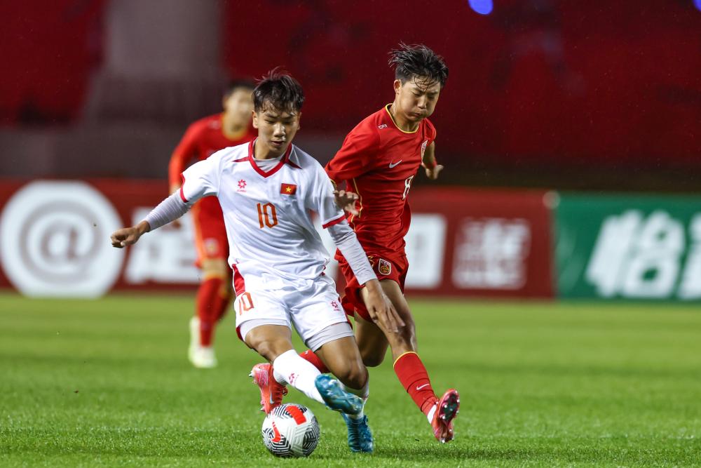 ATP年终总决赛：随着德米纳尔2-0，保留晋级希望，阿卡未战已出线