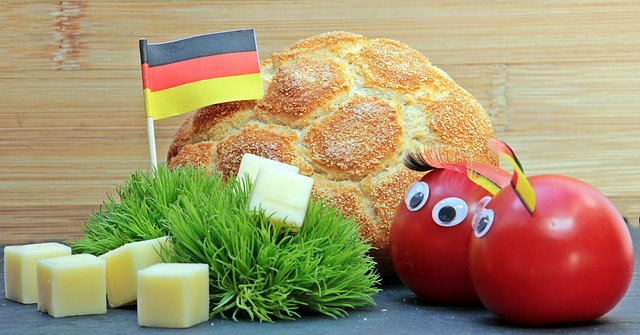 苗原：深圳青年人在谈云南玉昆外援恩里克、内内，球队想冲超