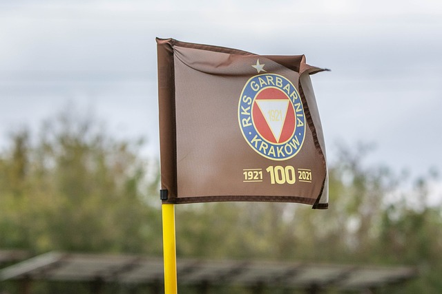 意甲第十四轮：阿莱格里的米兰在都灵争夺榜首